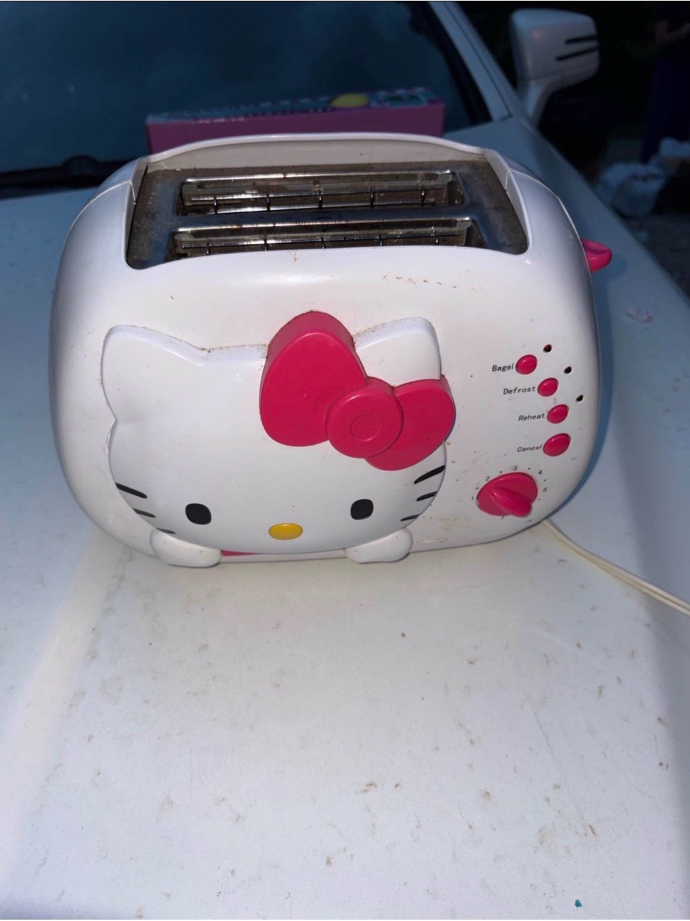Hello kitty toaster